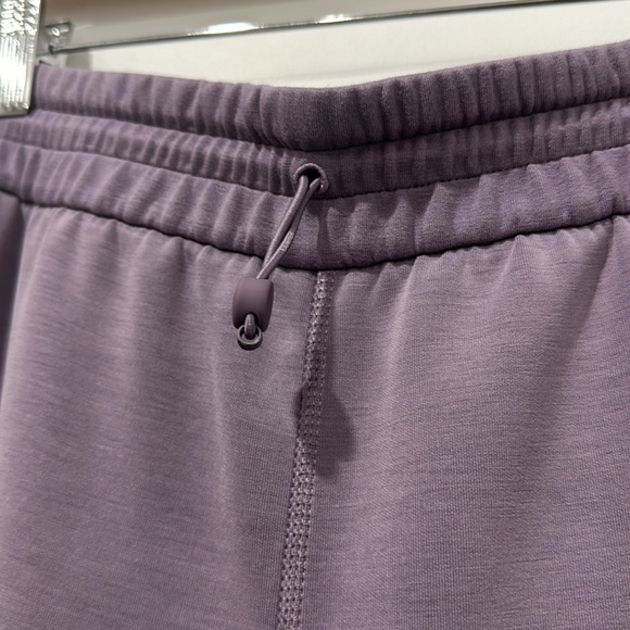 Lululemon Softstreme Pant Sz8 - Picture 2 of 4